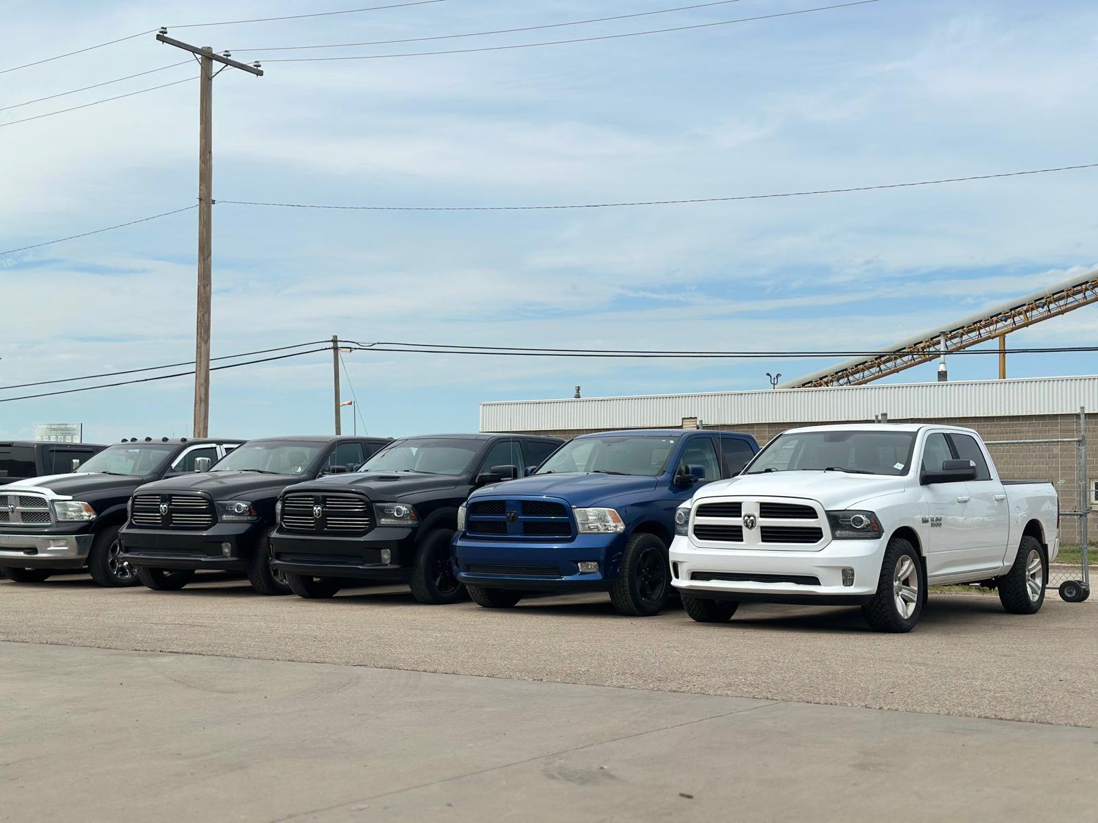 Orange Auto truck inventory